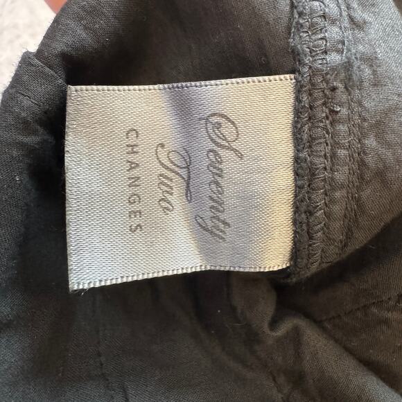 Seventy Two Changes Black Shiny Convertible Cargo Pants - Size 4 - Picture 6 of 8